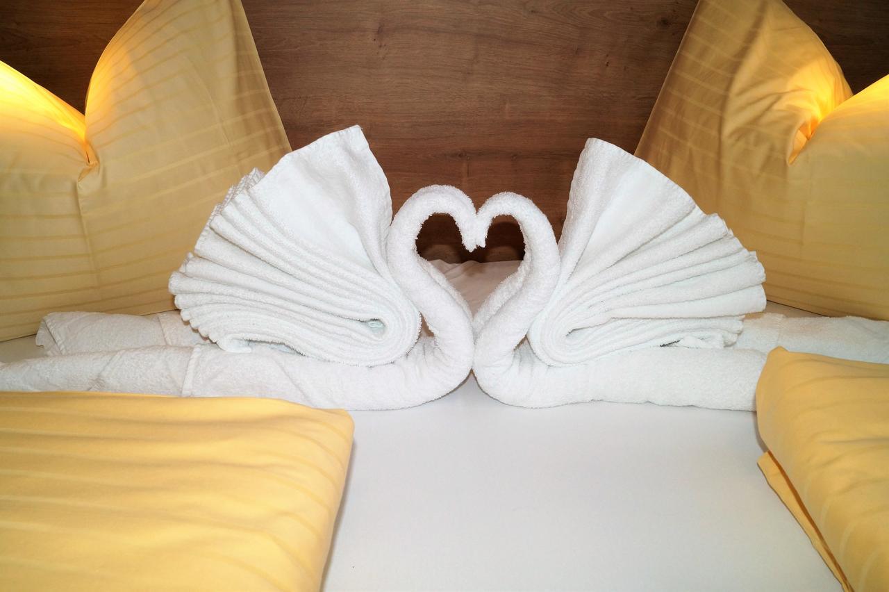 Sieglhub Chalets - Appartements - Hotel 플라차우 외부 사진