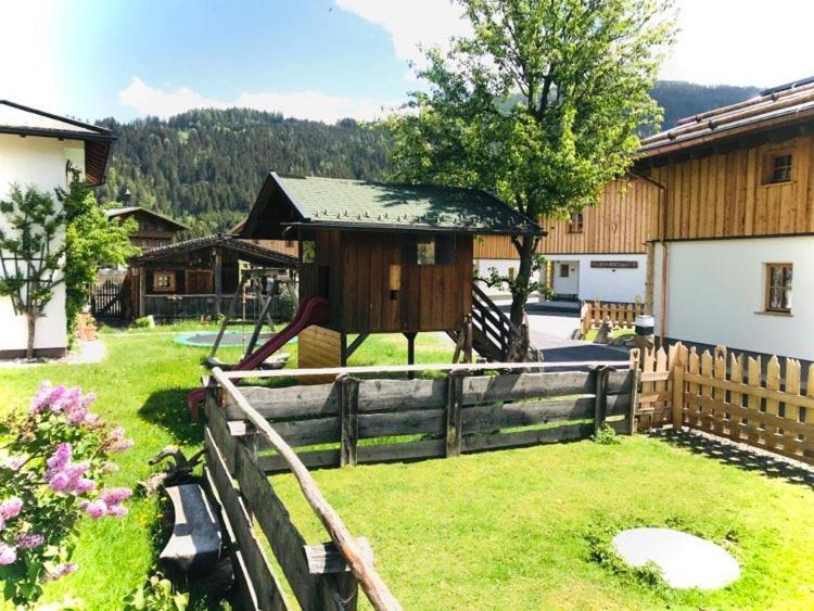 Sieglhub Chalets - Appartements - Hotel 플라차우 외부 사진